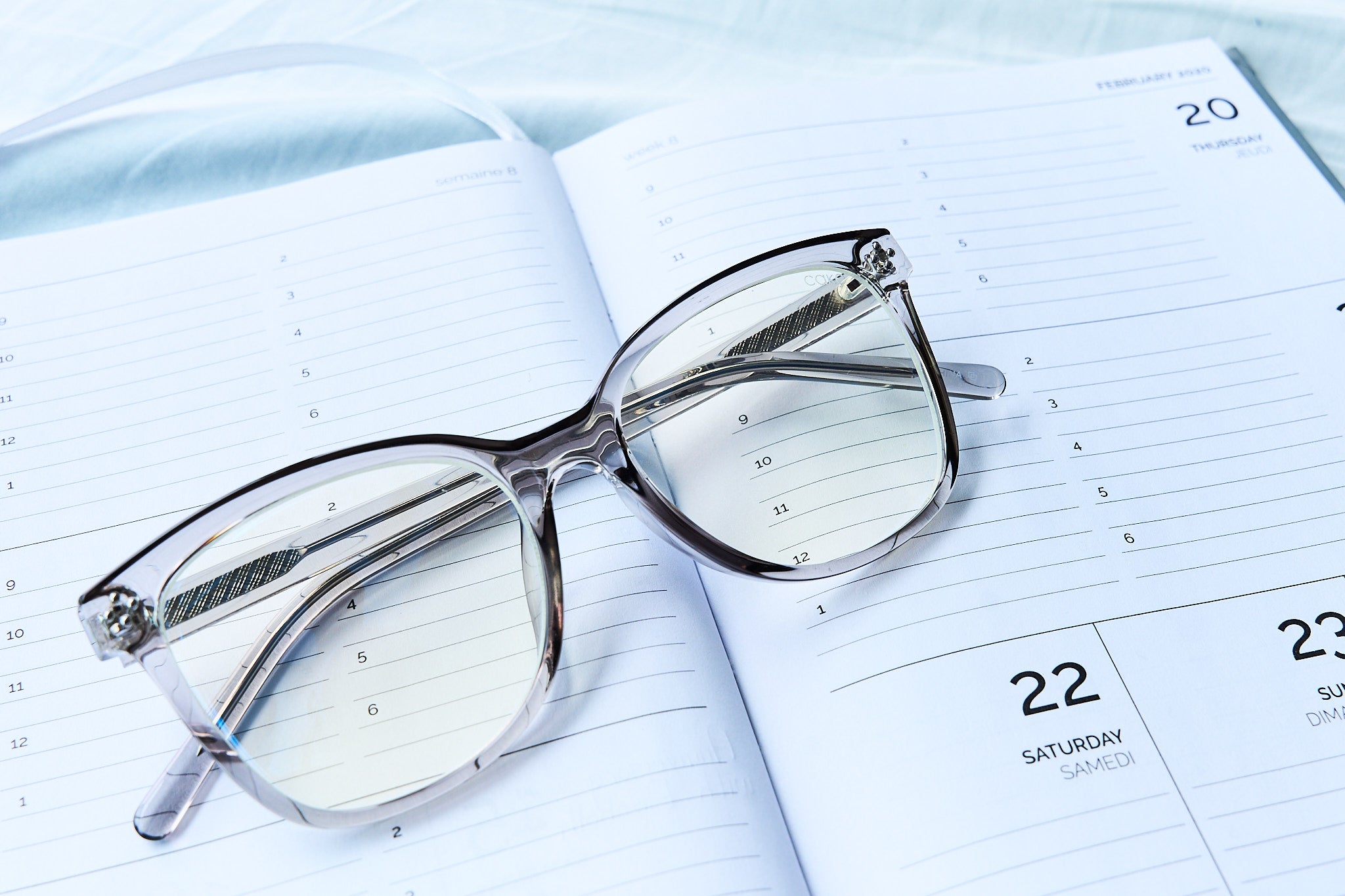 2024 Vision: Unveiling the Hottest Eyewear Trends